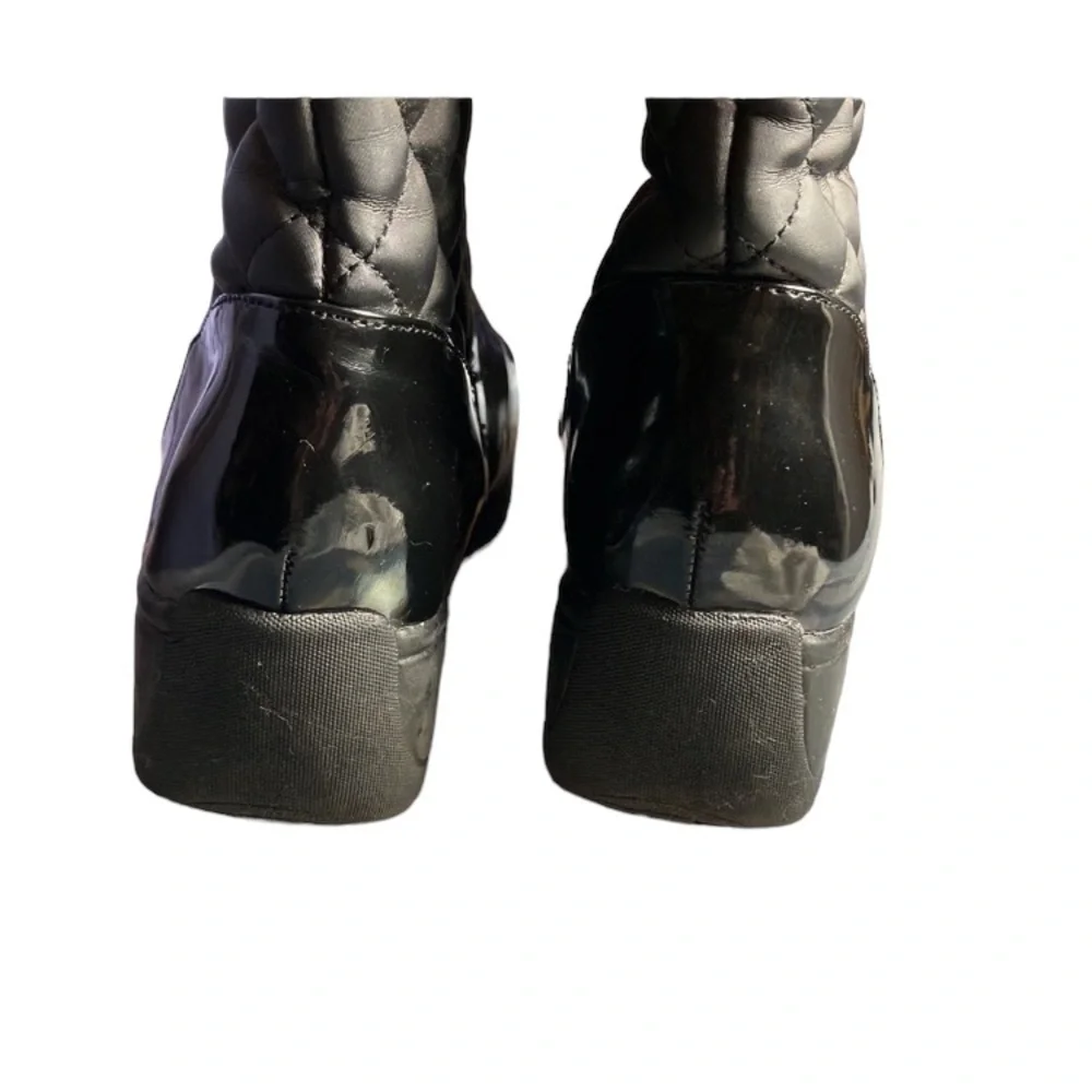 White Mountain Black Satin Water Resistant Insulated Boots Size 9M